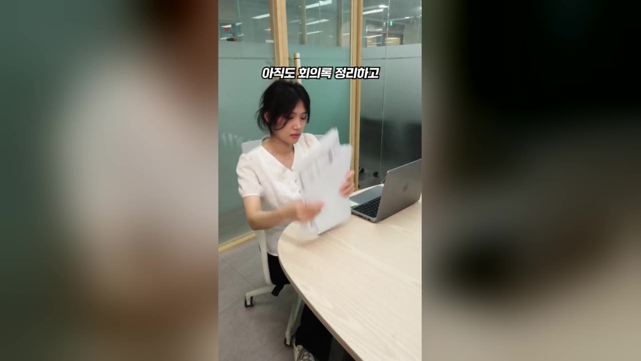 앱 광고 숏폼 사례 - AI 노트 앱 기능 시연 21초 영상